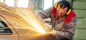 What Questions Should I Ask My Collision Repair Tech? 
